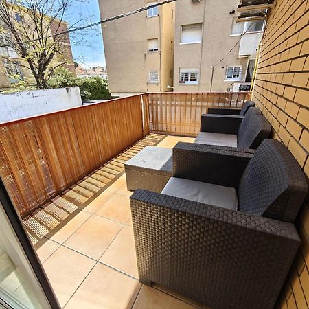 Apartamento Playa Con Piscina Parking Y 2 Habitac Castelldefels Exteriér fotografie